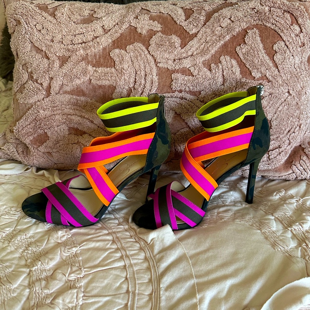 Jessica Simpson Jullry Sandals size 8M